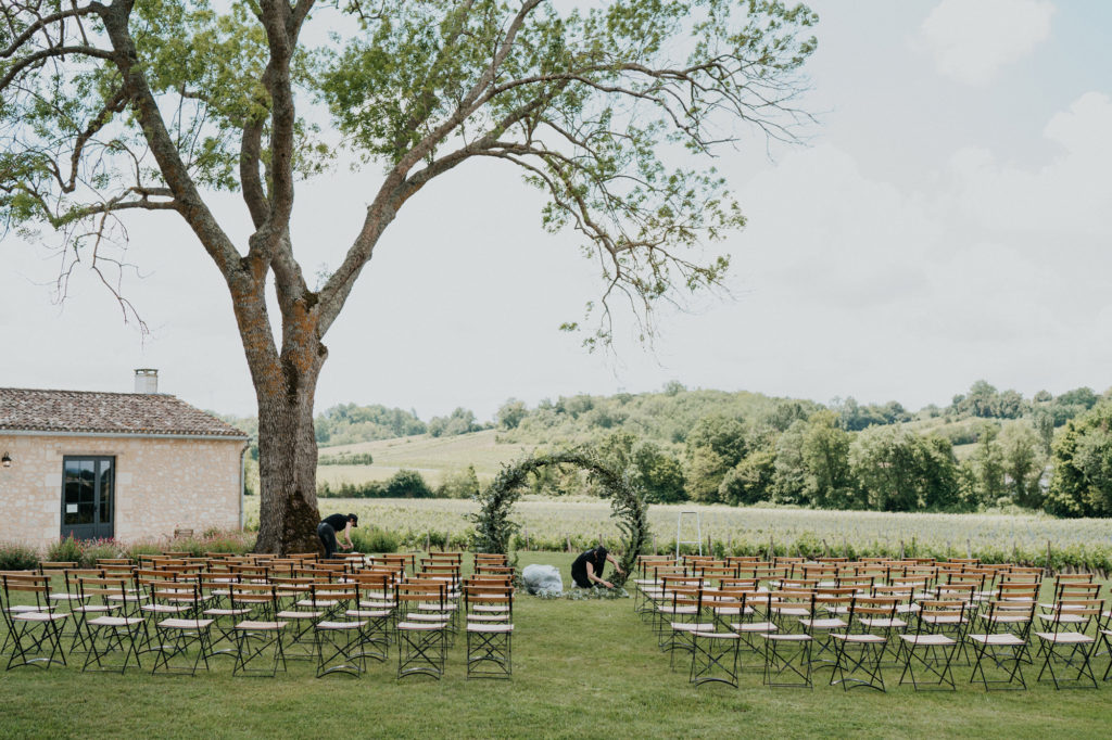 Chic and relaxed wedding in Saint-Emilion